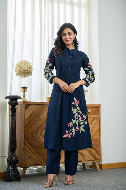 Kurta With Heavy embroidered (Navy blue)